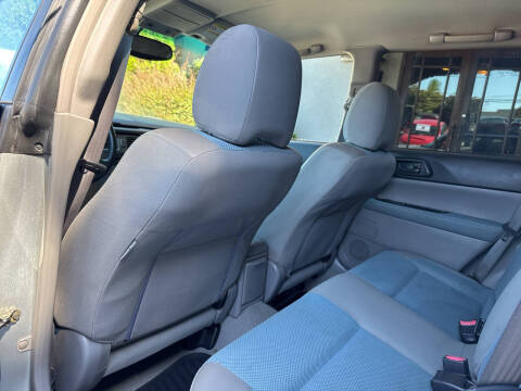 2005 Subaru Forester X