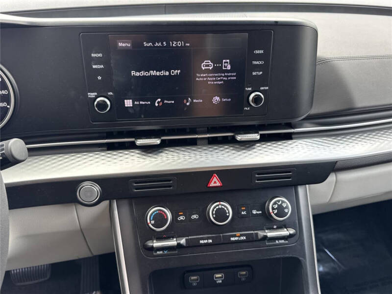 2024 Kia Carnival