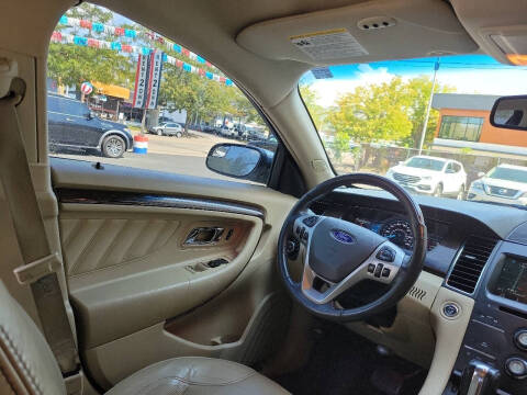 2016 Ford Taurus Limited
