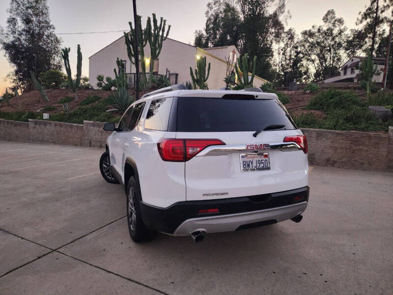 2017 GMC Acadia SLT-1