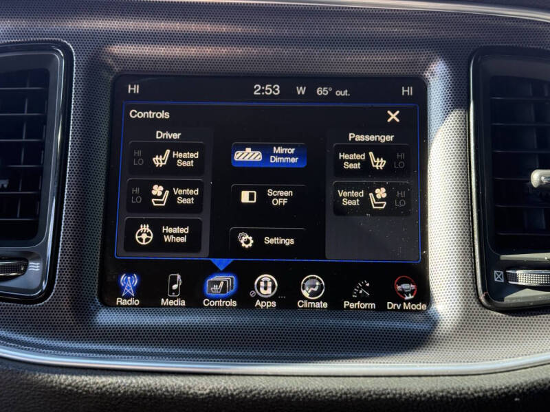 2015 Dodge Challenger R/T Scat Pack