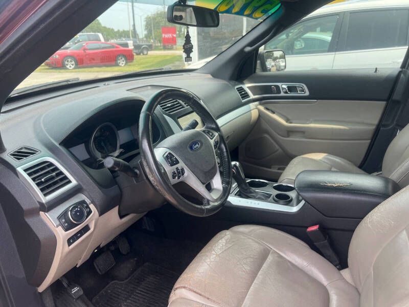 2011 Ford Explorer XLT