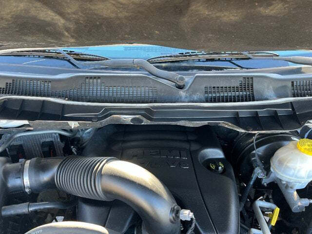 2019 RAM 1500 Classic 35