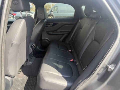 2017 Jaguar F-PACE 35t Premium