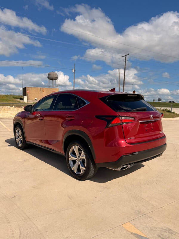 2017 Lexus NX 200t