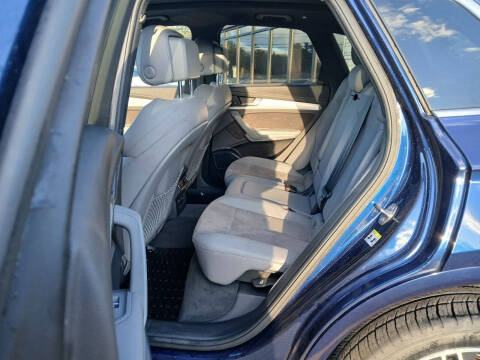 2020 Audi SQ5 3.0T quattro Premium Plus