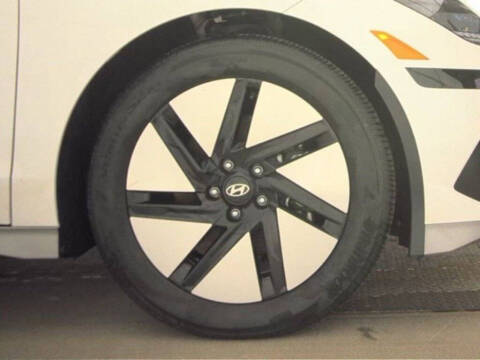 2024 Hyundai IONIQ 6 SE