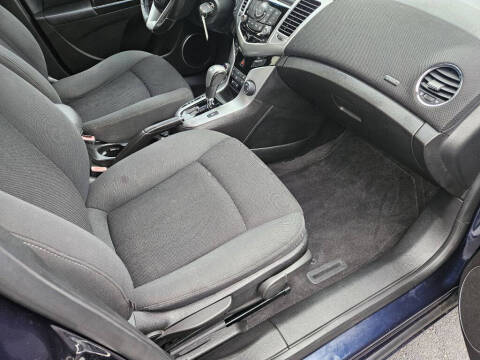 2011 Chevrolet Cruze LT