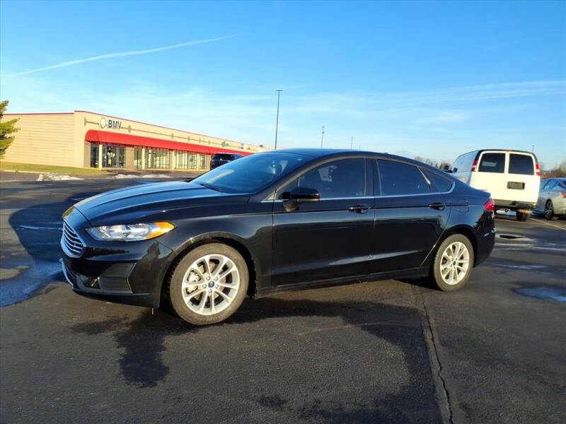 2020 Ford Fusion SE