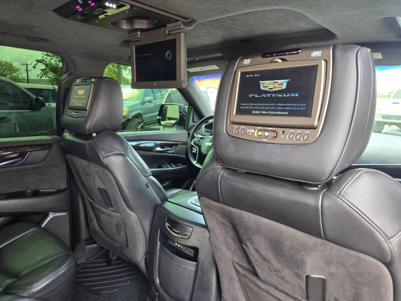 2016 Cadillac Escalade ESV Platinum