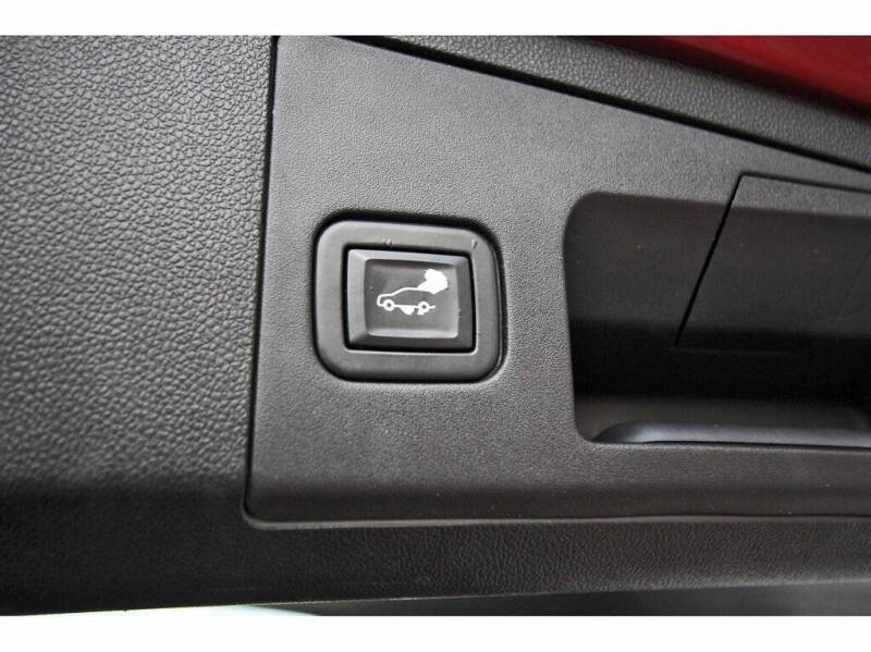 2021 Cadillac XT4 Premium Luxury