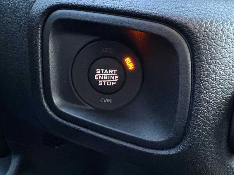 2025 Jeep Gladiator NightHawk