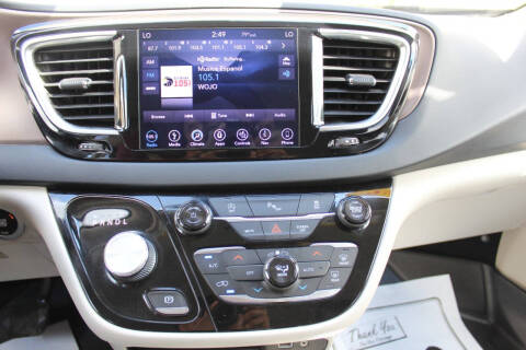 2018 Chrysler Pacifica Touring L Plus