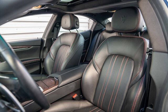 2016 Maserati Ghibli 9