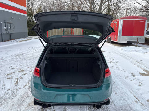 2017 Volkswagen Golf GTI SE