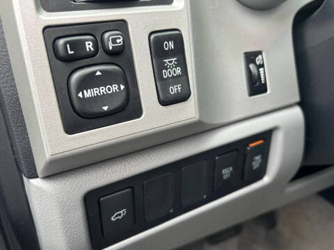 2008 Toyota Sequoia Limited