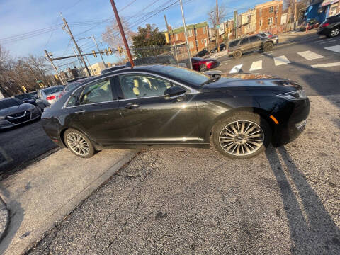 2014 Lincoln MKZ Hybrid