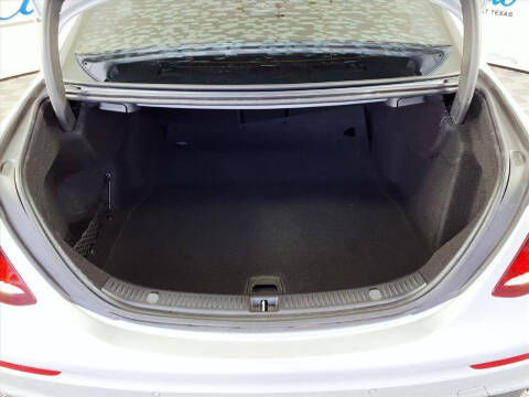 2018 Mercedes-Benz E-Class E 300