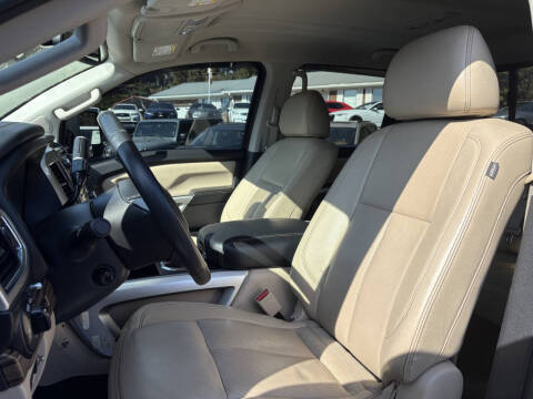 2016 Nissan Titan XD SL