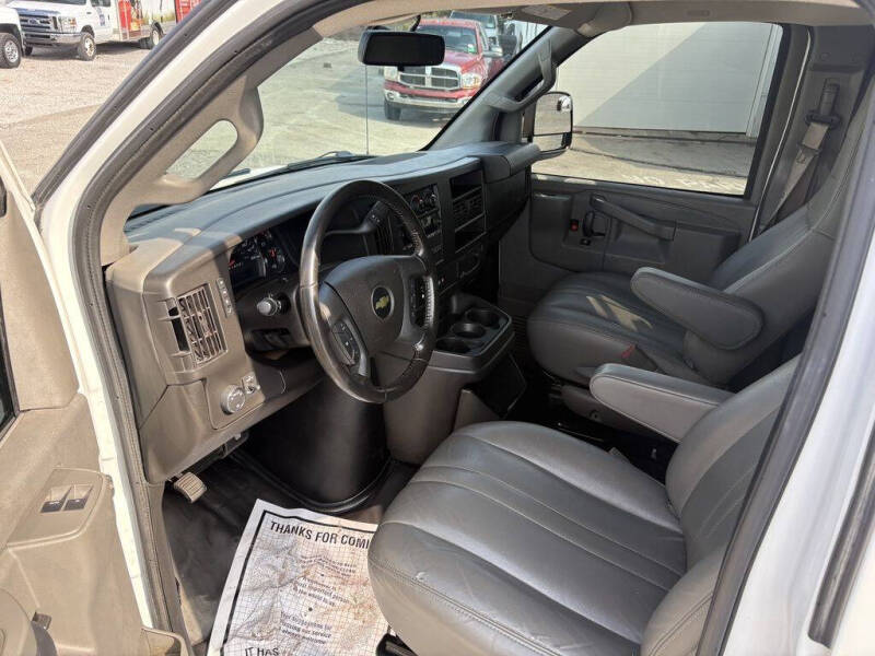 2020 Chevrolet Express 3500