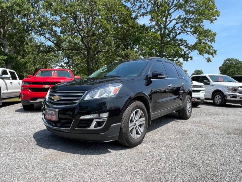 2017 Chevrolet Traverse for sale at TINKER MOTOR COMPANY in Indianola OK