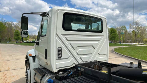 2018 International DuraStar 4300