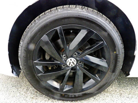 2018 Volkswagen Passat 2.0T SE