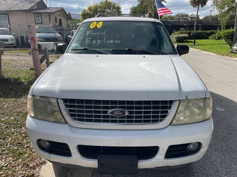 2004 Ford Explorer XLT