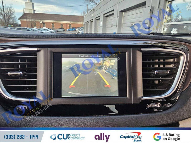 2021 Chrysler Voyager LXi