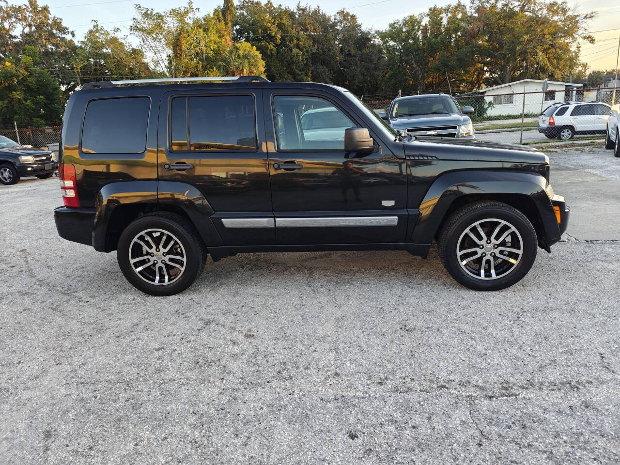 2011 Jeep Liberty for sale at EZ MOTOR ORLANDO in Orlando, FL