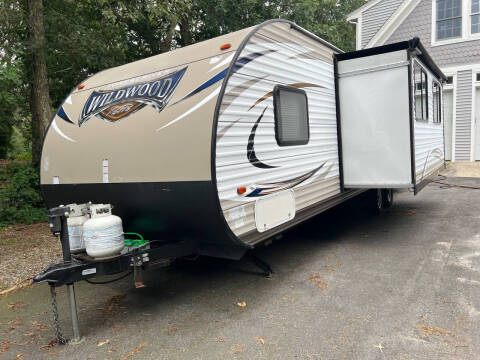 2016 Forest  River Wildwood X-Lite 263BHXL for sale at Station Ave Sunoco in South Yarmouth MA