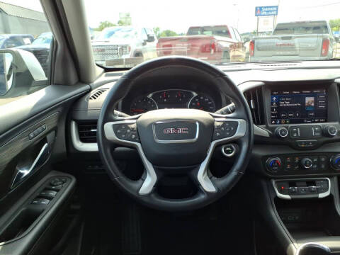 2022 GMC Terrain SLT