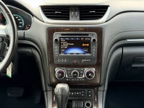 2017 Chevrolet Traverse LT