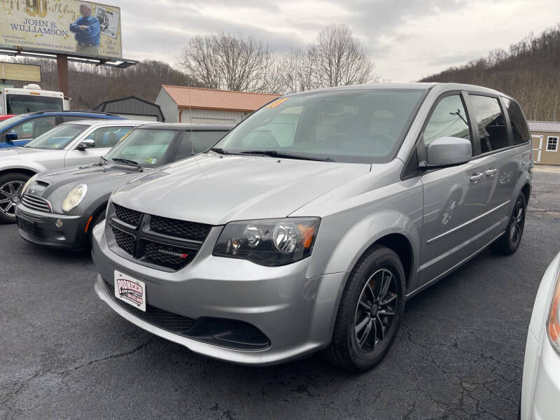 2017 Dodge Grand Caravan SE Plus's photo