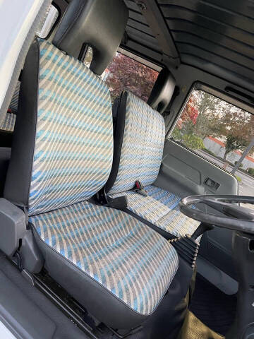 1993 Mitsubishi Canter