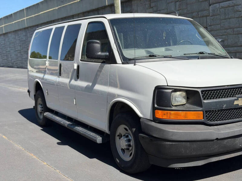 2017 Chevrolet Express LS 2500