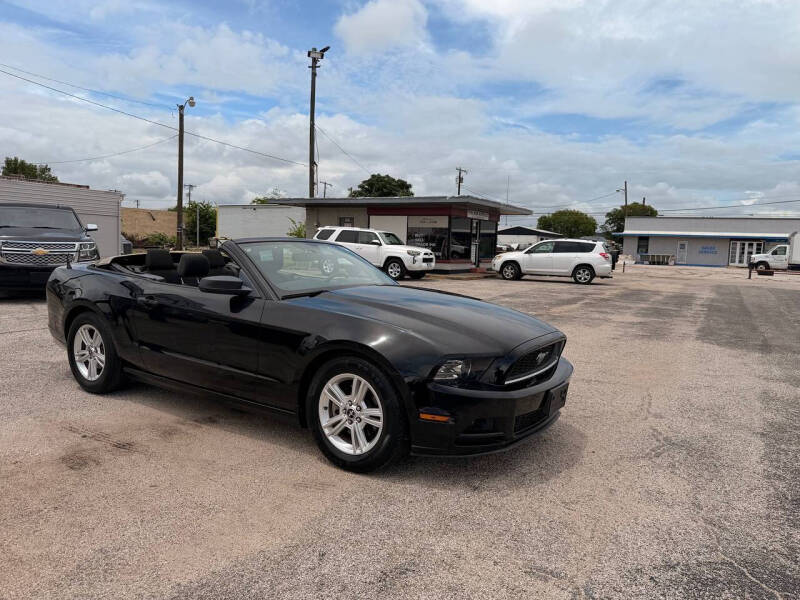 2014 Ford Mustang V6