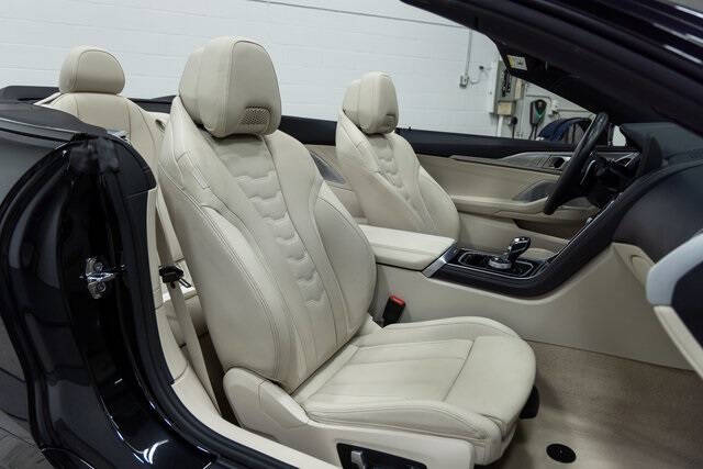 2025 BMW 8 Series M850i xDrive