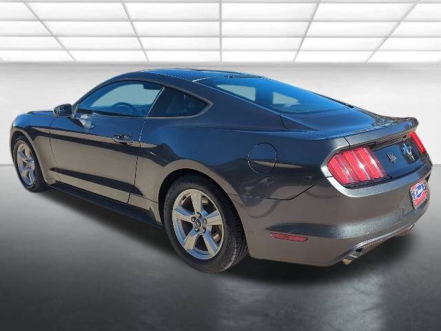 2017 Ford Mustang V6