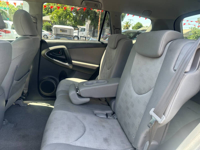 2009 Toyota RAV4