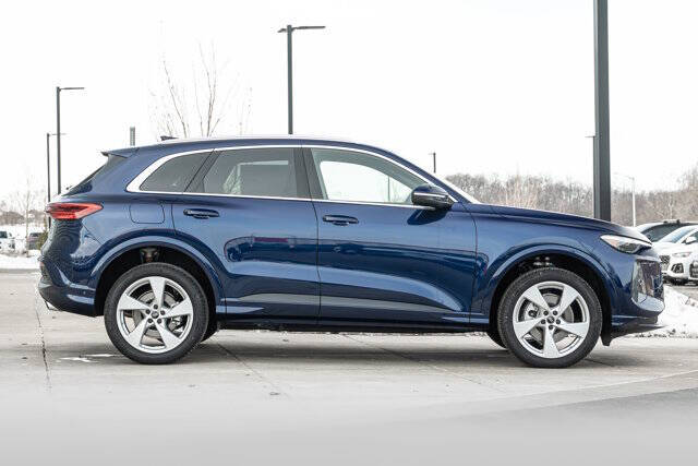 2025 Audi Q5 quattro Premium Plus TFSI