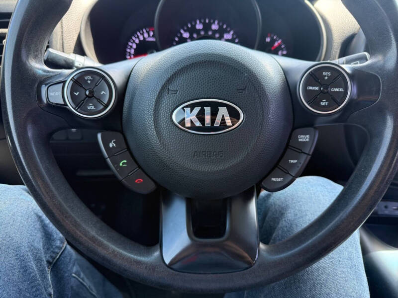 2019 Kia Soul +