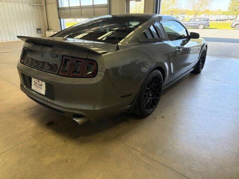2013 Ford Mustang V6 Premium