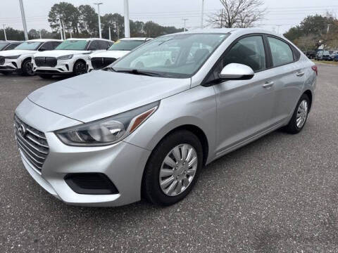 2019 Hyundai Accent SE