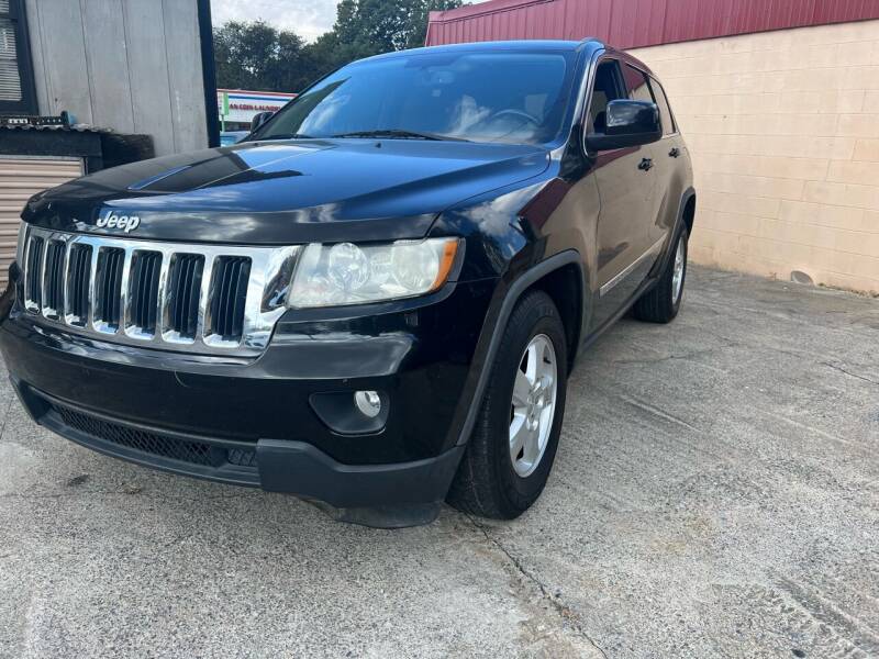 2011 Jeep Grand Cherokee for sale at DUNCAN AUTO SALES, INC in Cartersville GA