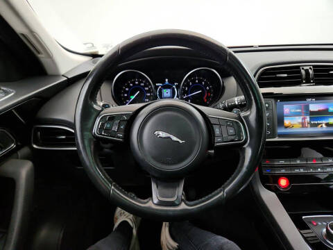 2017 Jaguar F-PACE 35t Premium