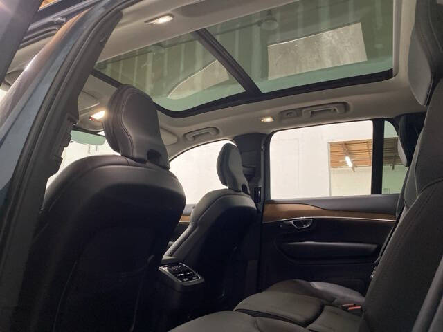 2025 Volvo XC90 B6 Plus Bright Theme 7P