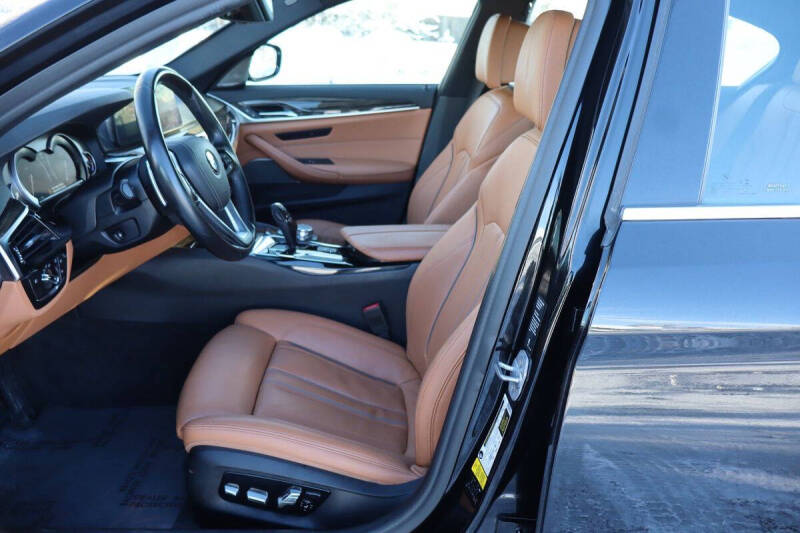 2018 BMW 5 Series 530i