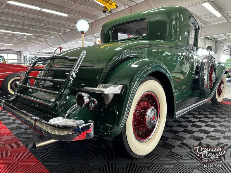 1932 Packard 902 Straight Eight Coupe