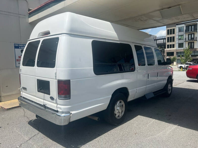2008 Ford E-Series E-250